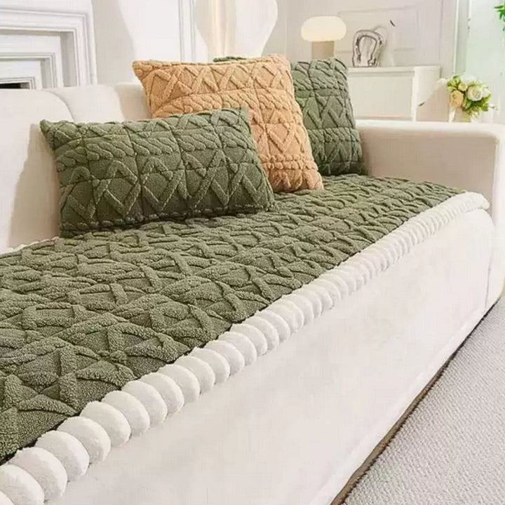 Gesteppter Sofaschoner aus Sherpa-Plüsch