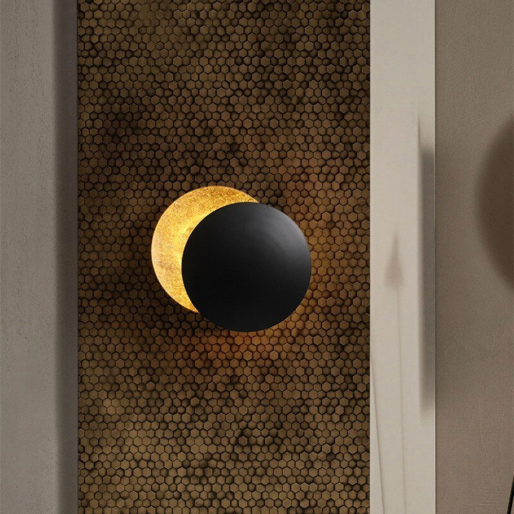 Auraflex™ | Schwenkbare Gold-LED Wandleuchte
