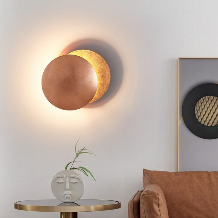 Auraflex™ | Schwenkbare Gold-LED Wandleuchte