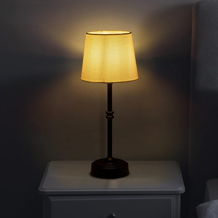 Élégara™ | Metall-Tischlampe mit Stoffschirm Schwarz