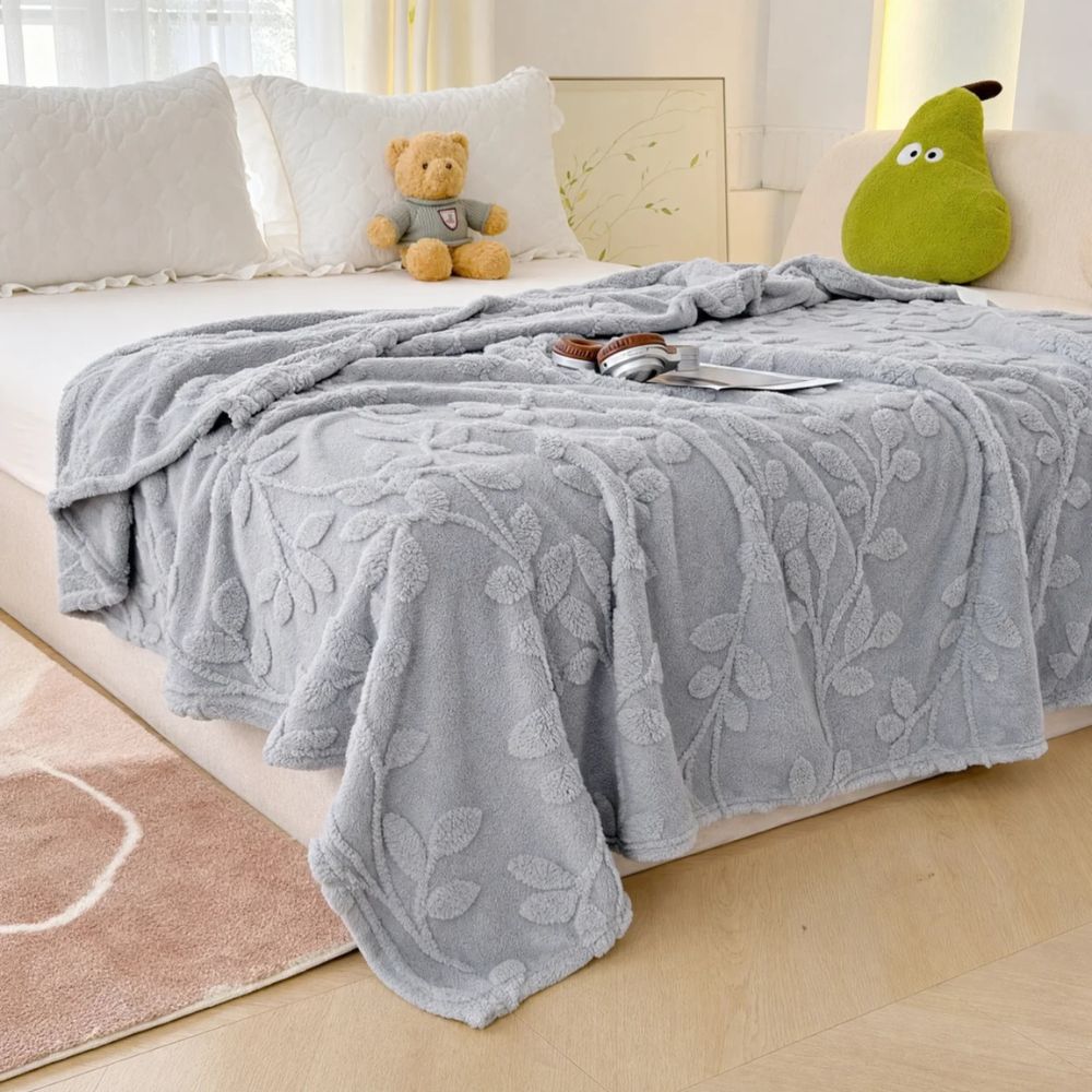 Sherpa-Decke mit Blattmuster