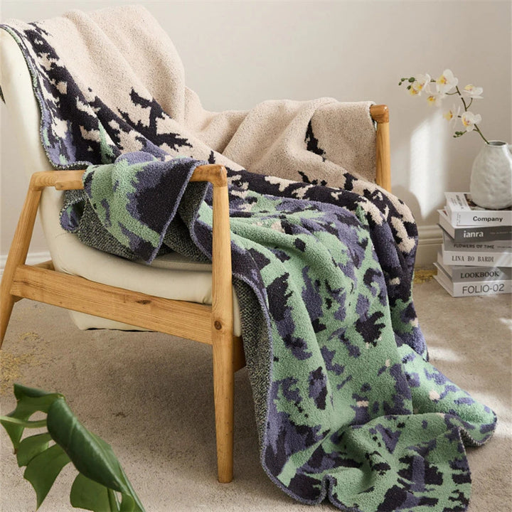 Strickdecke mit Waldmotiv 130 x 160 cm