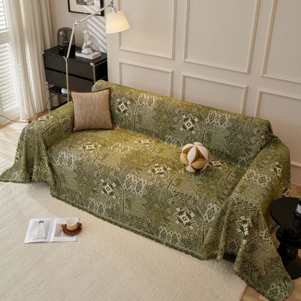 Dicker Chenille-Sofaüberwurf mit Ethno-Muster