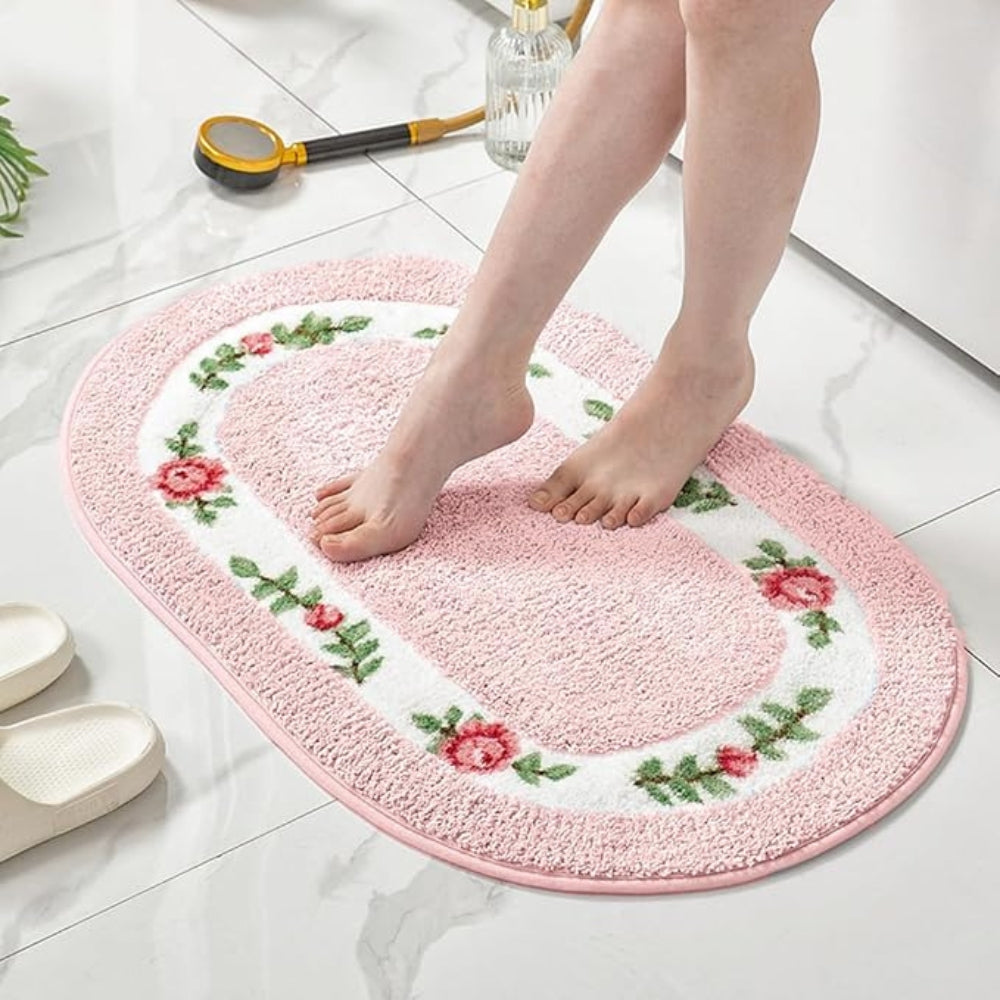 Ovale Plüsch-Badematte mit Blumenmuster