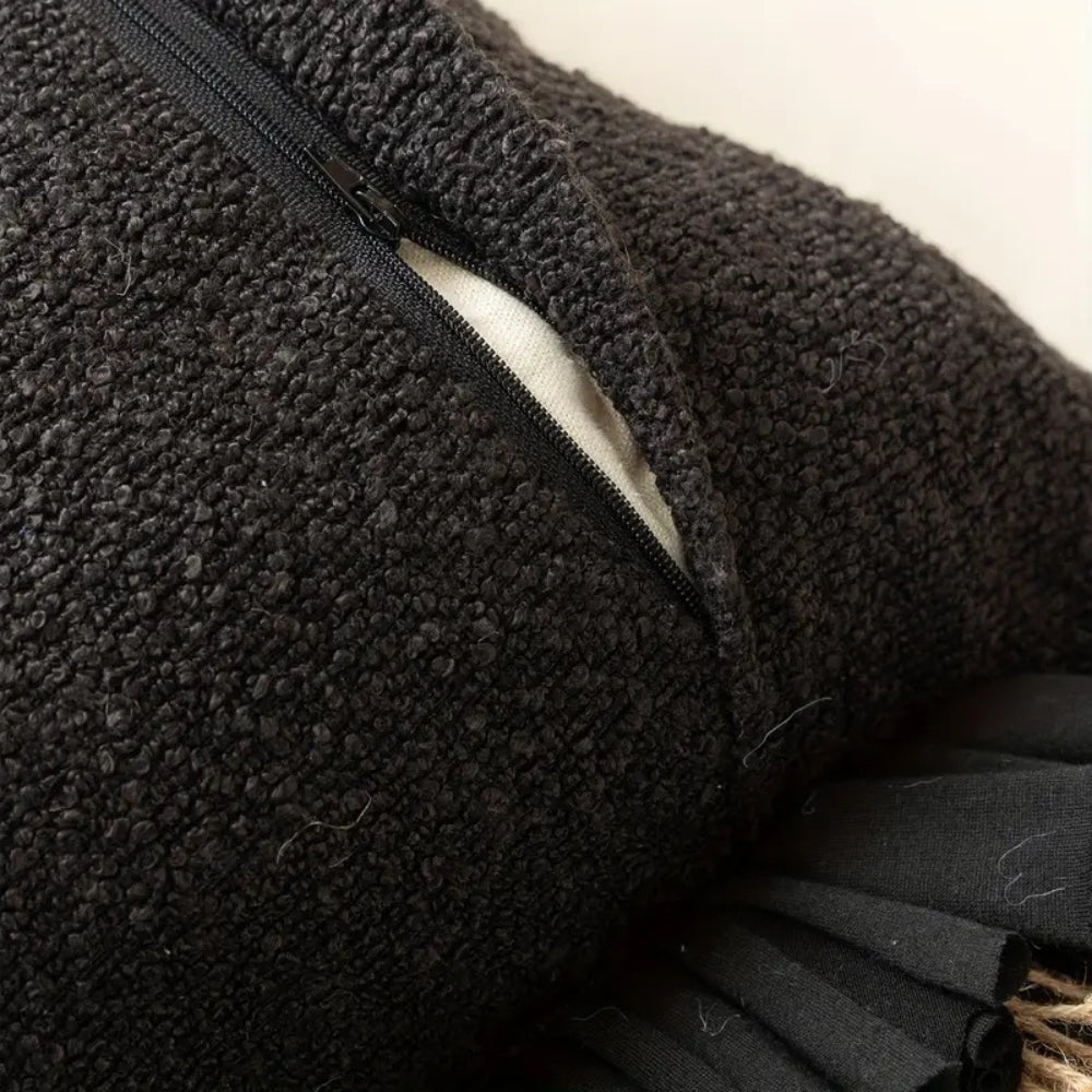 Boho-Kissenbezug mit handgewebten Streifen