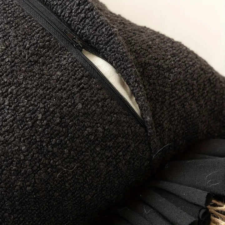 Boho-Kissenbezug mit handgewebten Streifen