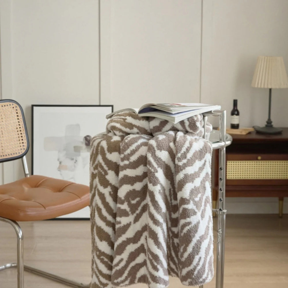 Retro-Zebra-Strickplaid 120 x 150 cm