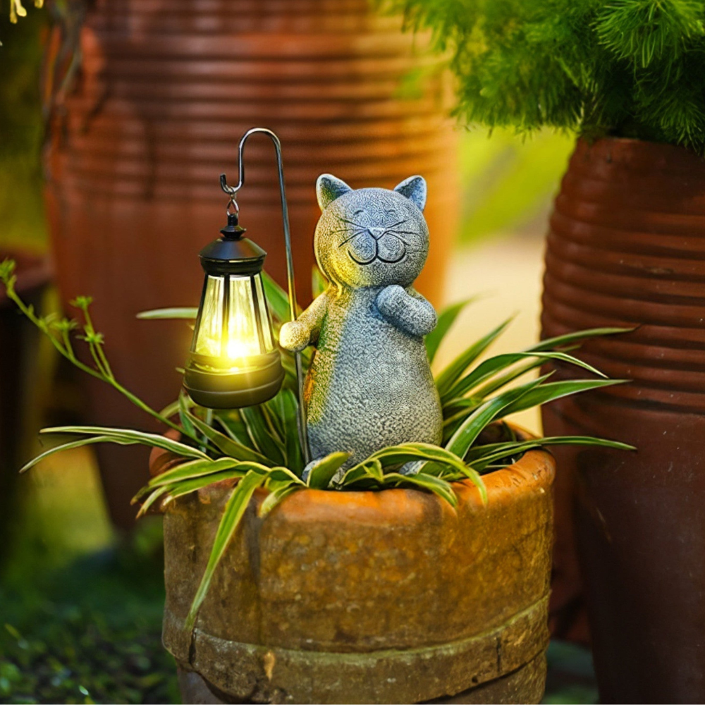 Solarleuchte Katze mit Laterne – LED Solar Gartenleuchte wetterfest | Dekorative Gartenfigur für Balkon & Terrasse