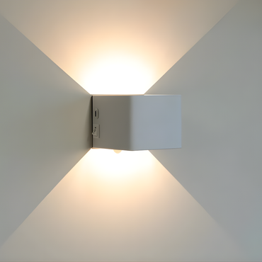 LED Wandleuchte Up & Down – Moderne Außen- & Innenwandleuchte, Warmweiß, Aluminium, Energiesparend