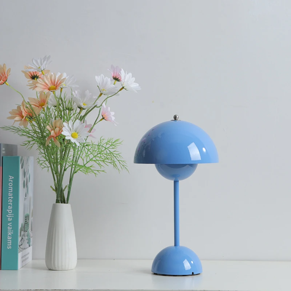 Nordévia™ | Retro Designer-Tischlampe Hellblau