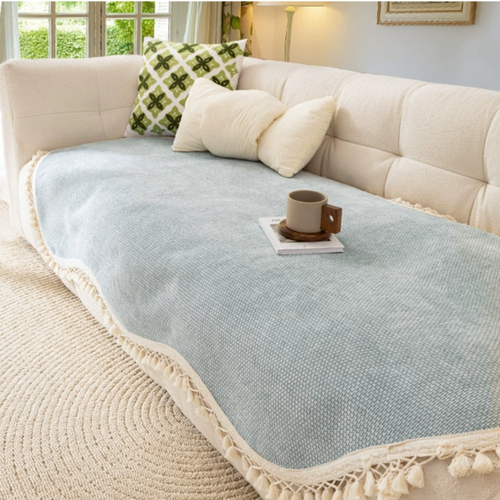 Gewebter Chenille-Sofaüberwurf mit Quasten