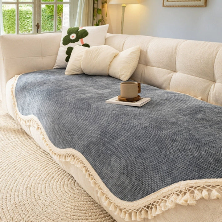 Gewebter Chenille-Sofaüberwurf mit Quasten