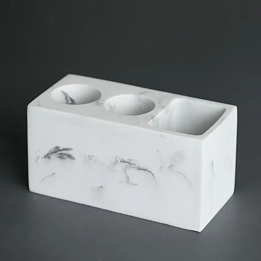 Zahnbürstenhalter aus Kunstharz