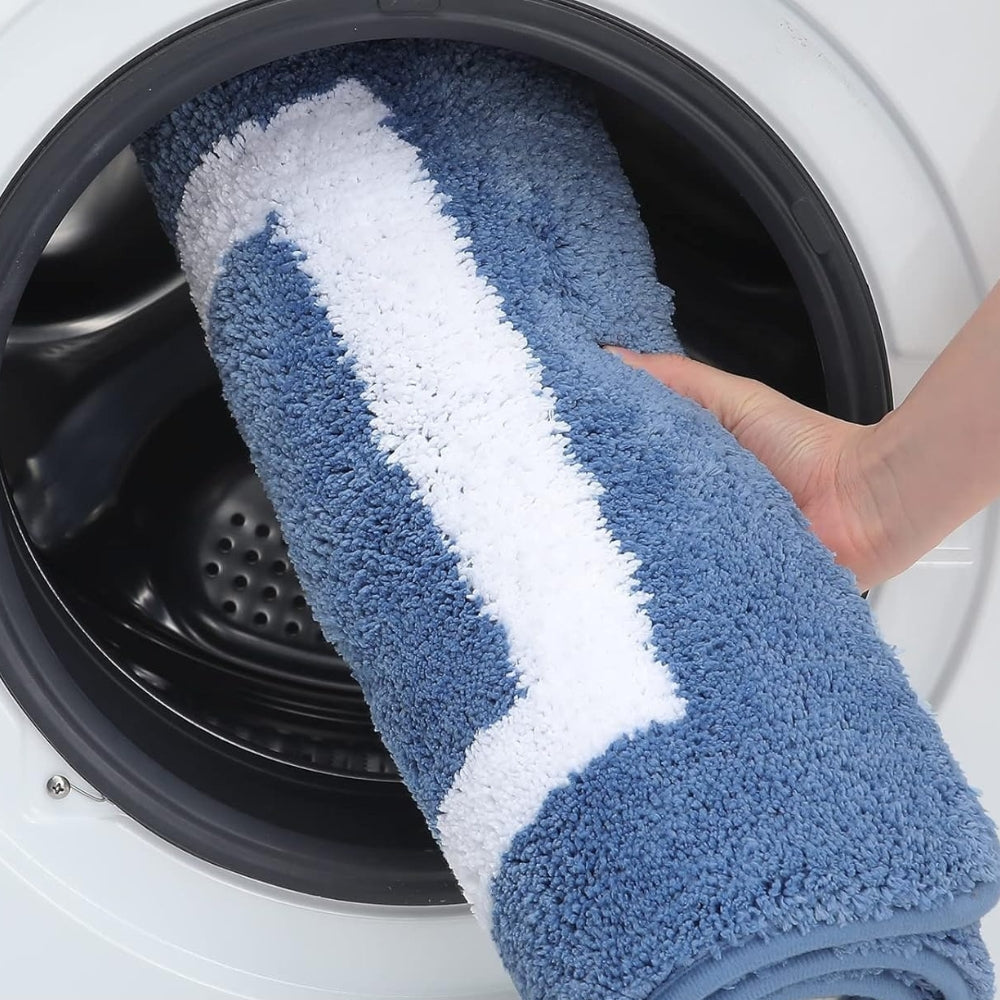 Moderner Badteppich mit Bordüre