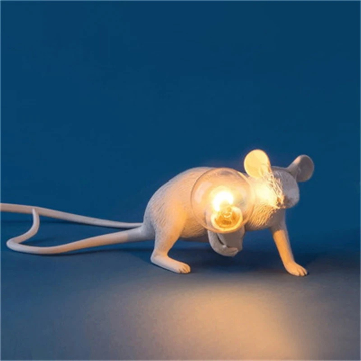 Mousevia™ | Designer Maus-Tischlampe Weiß C Hockend
