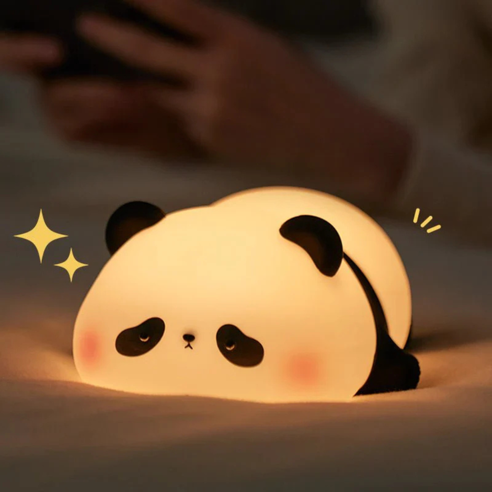 SnuggleGlow™ | LED Kinder-Nachtlicht Panda in Schwarz-Weiß