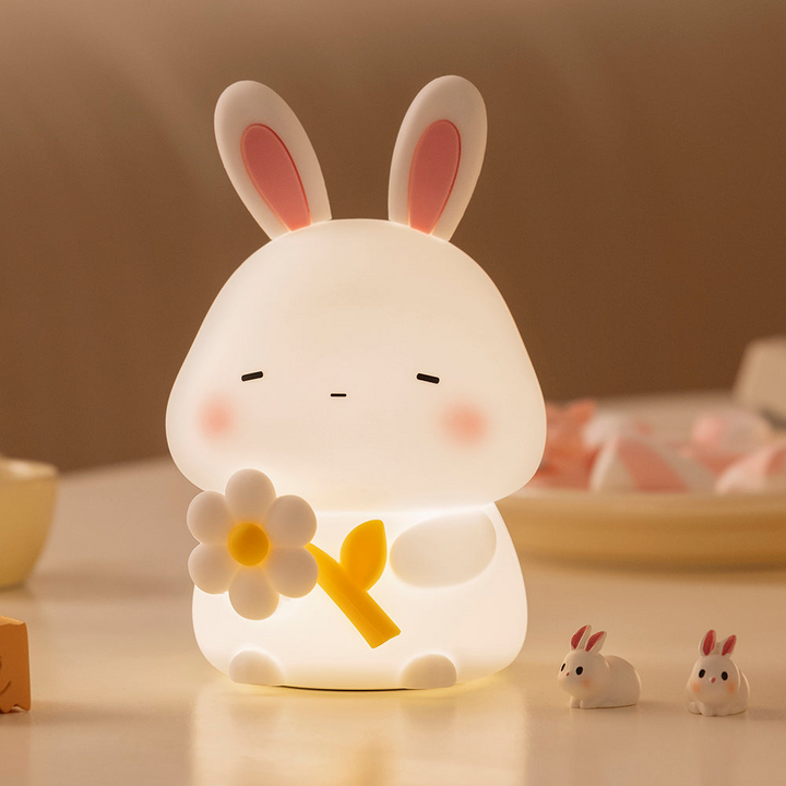 SnuggleGlow™ | LED Kinder-Nachtlicht Hasenblume