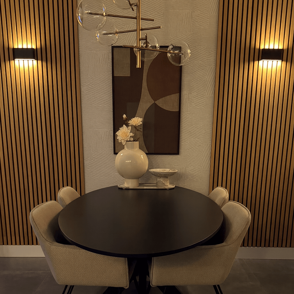 Kabellose LED Wandleuchte Innen – Dimmbar – Mit Fernbedienung – USB Aufladbar – 2700K Warmweiß – Schwarz Aluminium