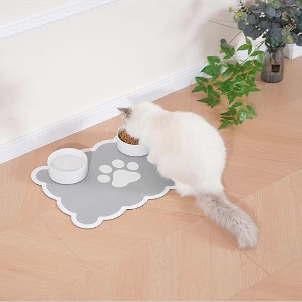 Gemusterte Futternapfmatte