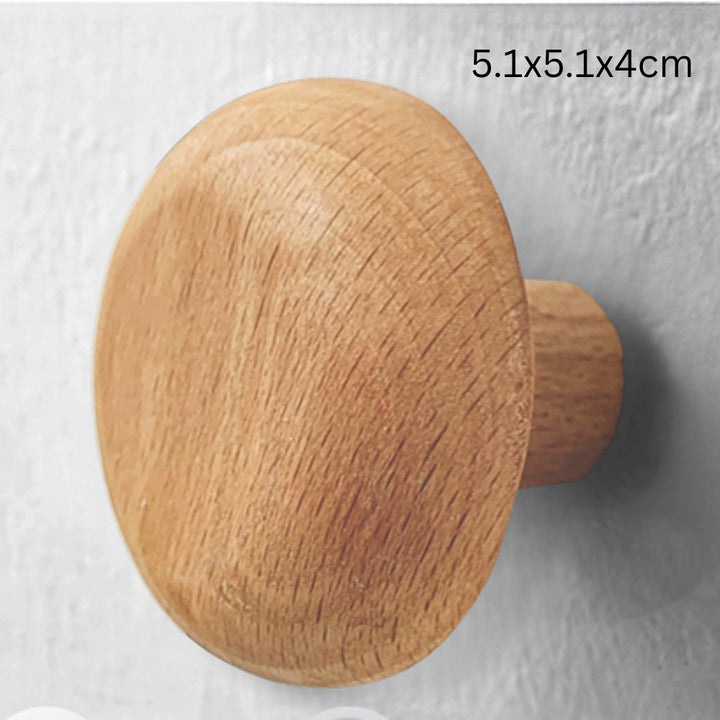 Holzhaken in Kieselsteinform