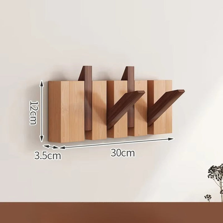 Klappbare Wandgarderobe in Klaviertasten-Optik