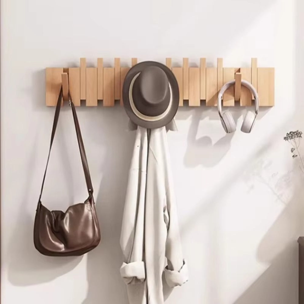 Klappbare Wandgarderobe in Klaviertasten-Optik