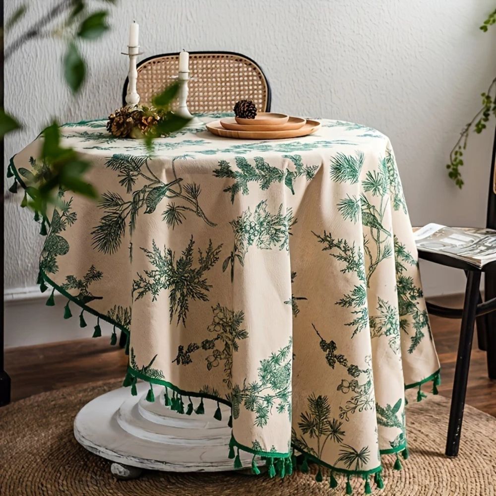Runde Tischdecke mit Tannenzapfenmuster