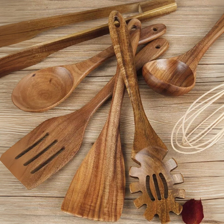 Küchenutensilien aus Holz, 7er-Set