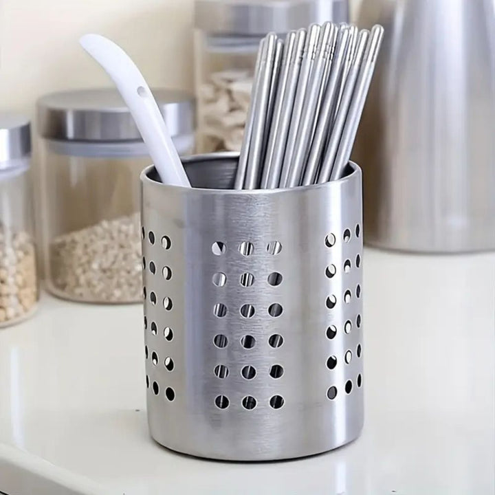 Perforierter Utensilienbehälter aus Edelstahl