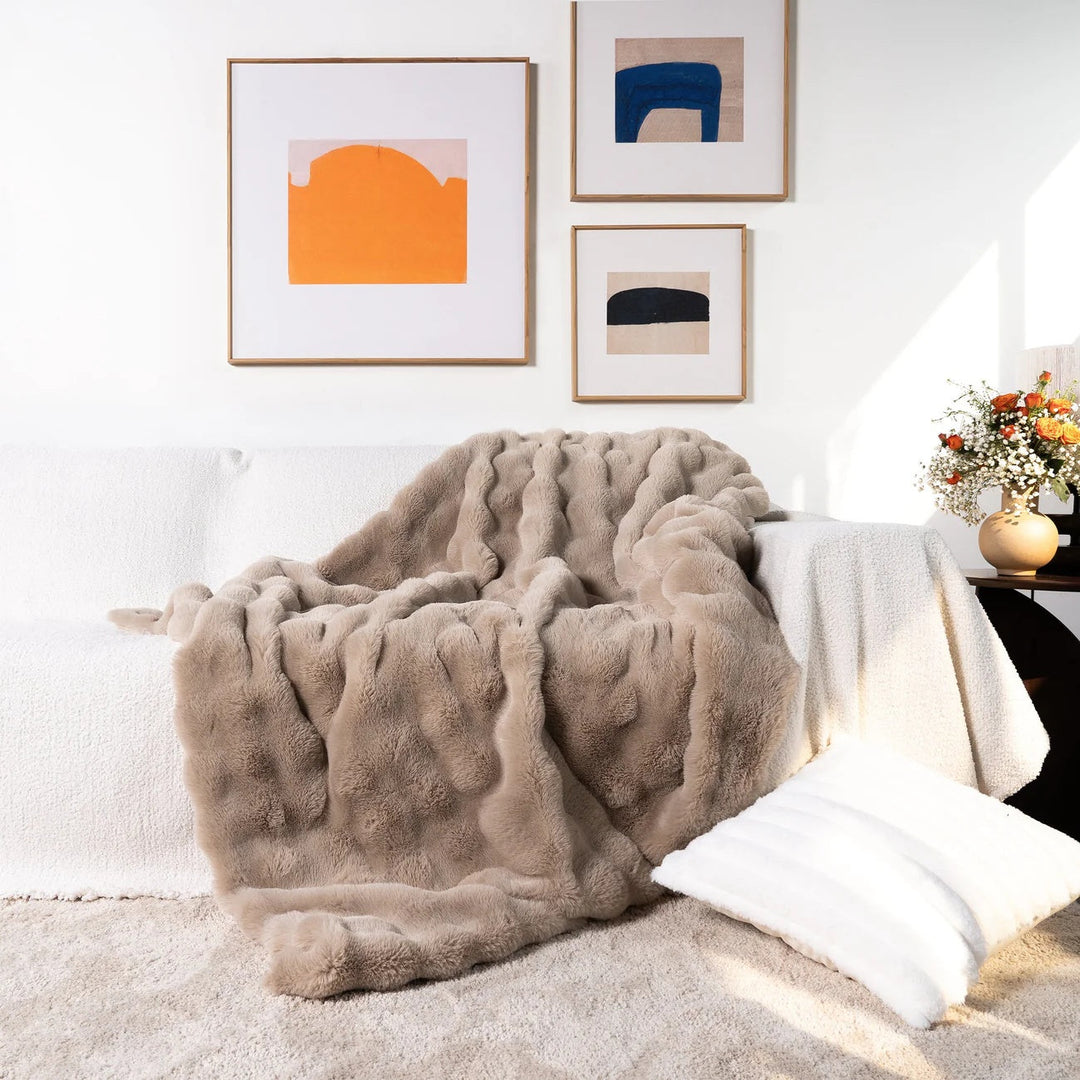 Besonders weiche Kunstfell-Decke