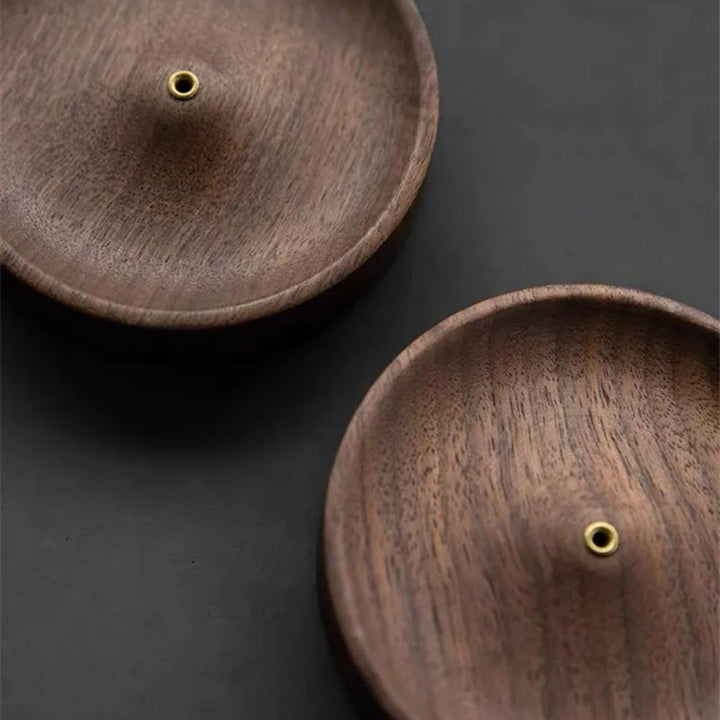Räucherstäbchenhalter aus Holz mit Aschenbecher