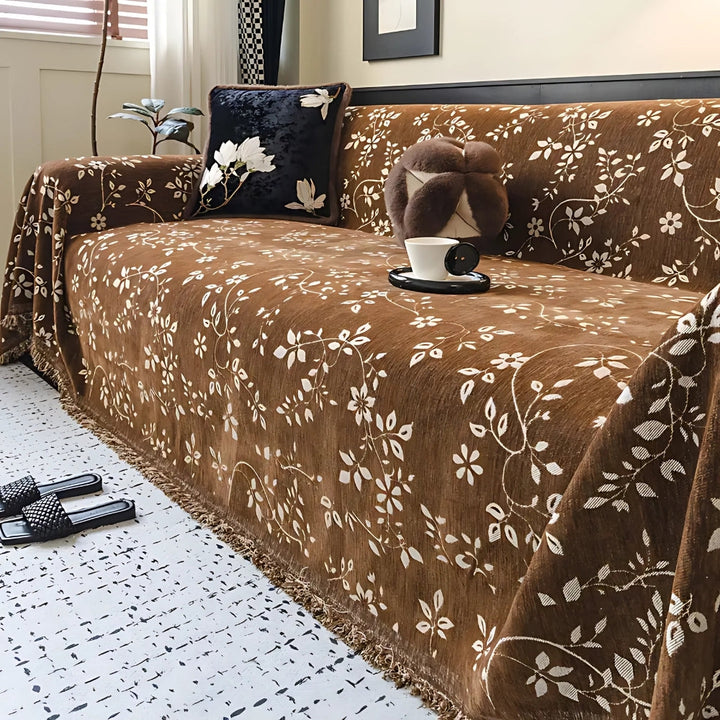 Sofaüberwurf mit Blumen im Vintage-Stil