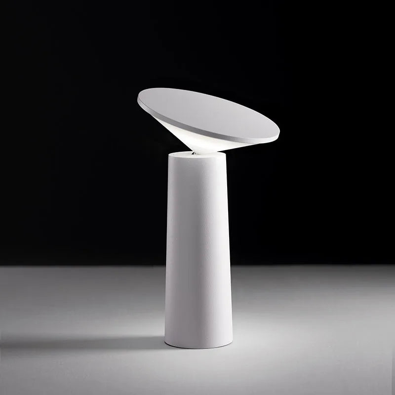 Touchévo™ | Dimmbare LED-Design Tischlampe Weiß