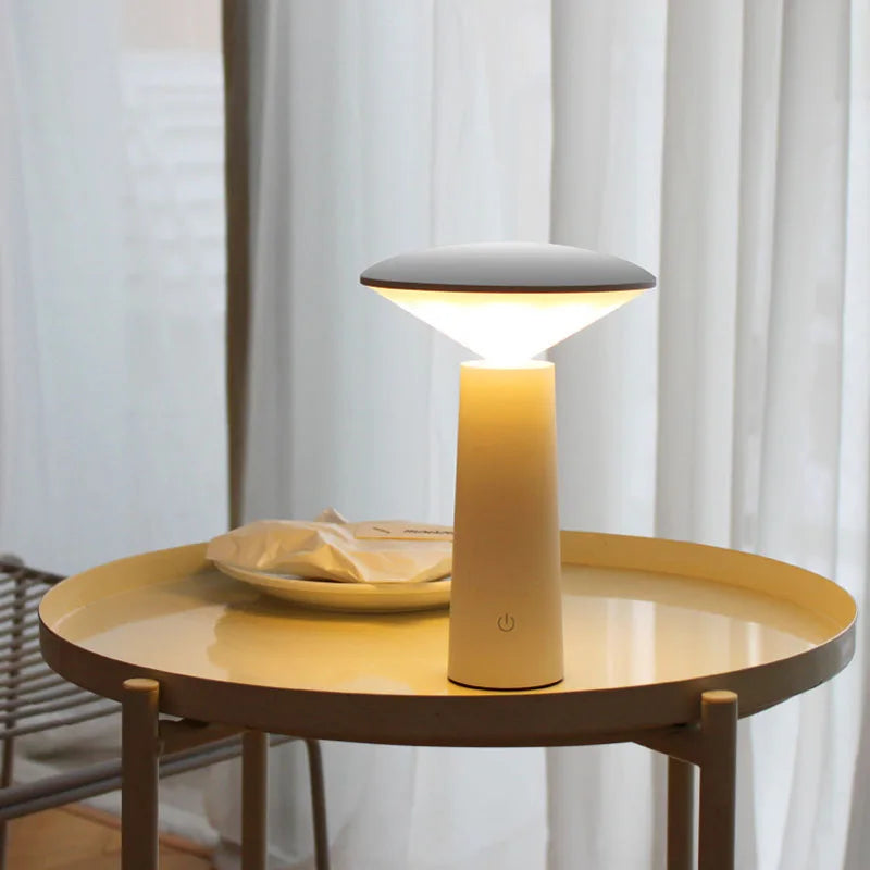 Touchévo™ | Dimmbare LED-Design Tischlampe