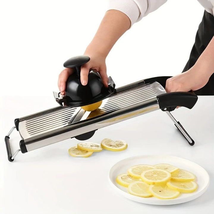 Mandoline mit einstellbarer Schnittstärke von 1 bis 9 mm