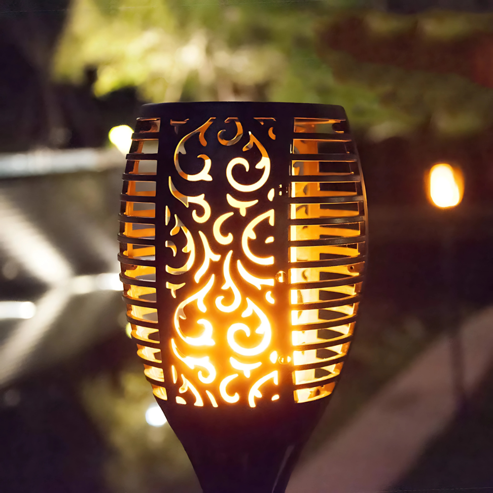 Flarevia™ | Solar-Gartenfackel mit Flammeneffekt
