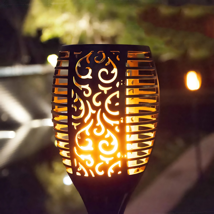 Flarevia™ | Solar-Gartenfackel mit Flammeneffekt