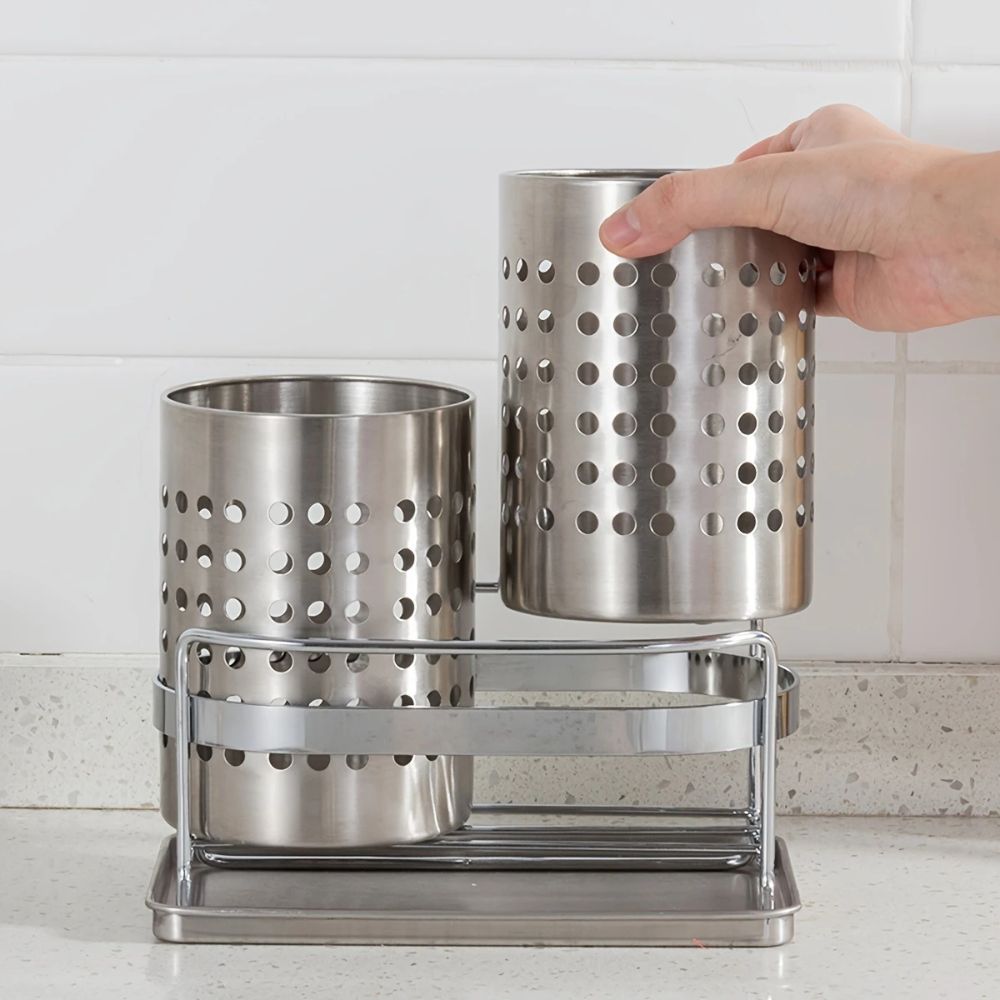 Perforierter Utensilienbehälter aus Edelstahl