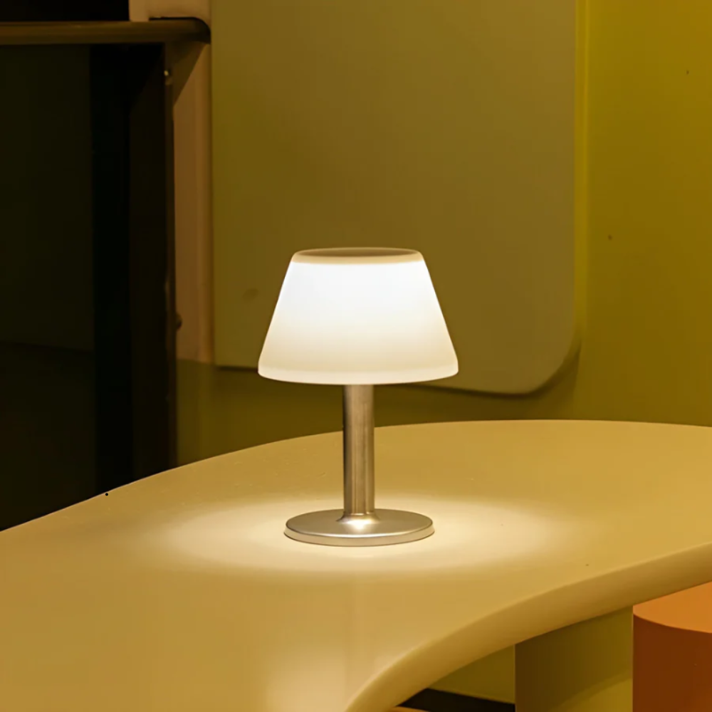 Veloria™ | Dimmbare LED-Design Tischlampe
