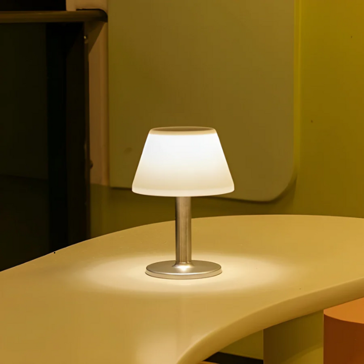 Veloria™ | Dimmbare LED-Design Tischlampe