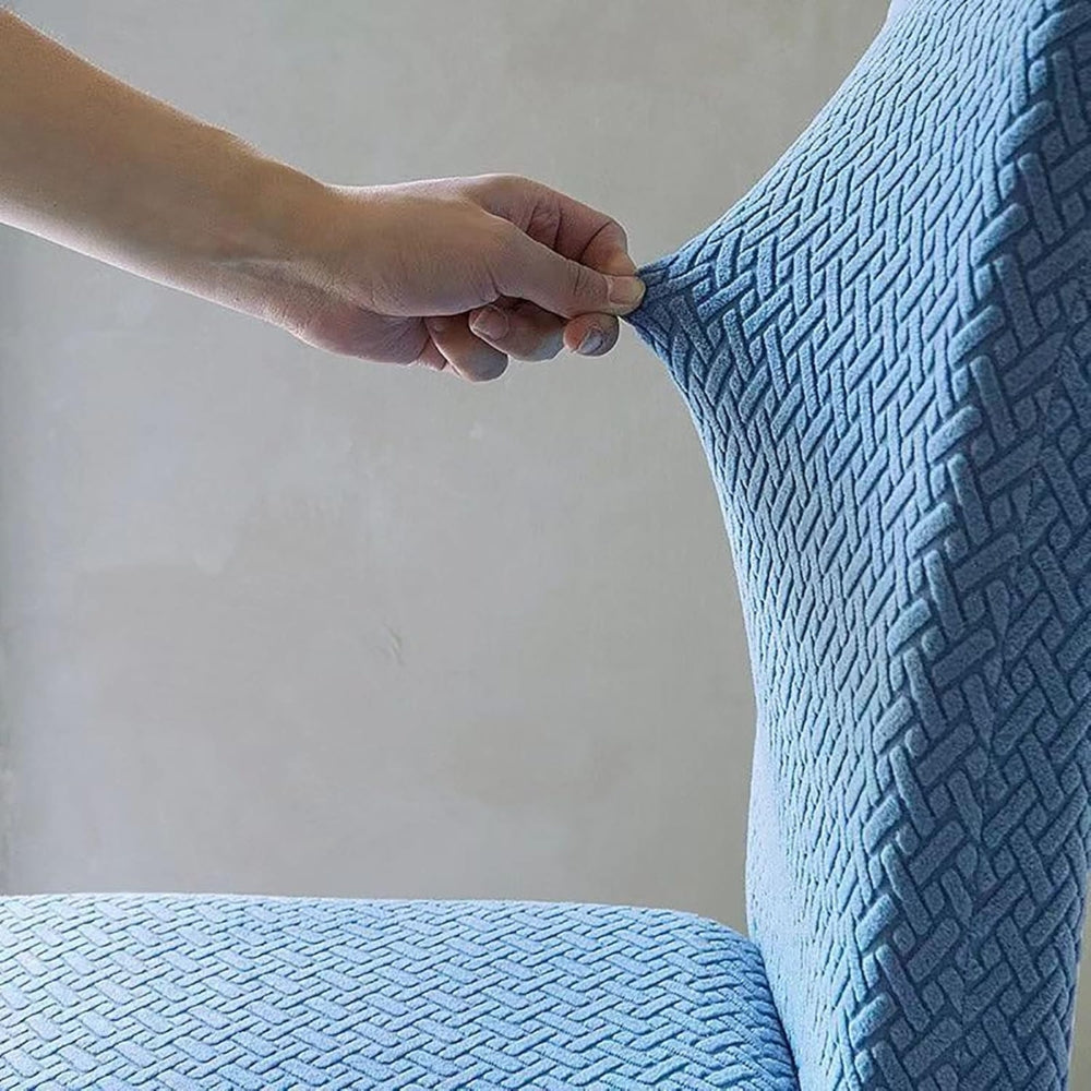 Stretchbarer Stuhlbezug aus Jacquard-Samt
