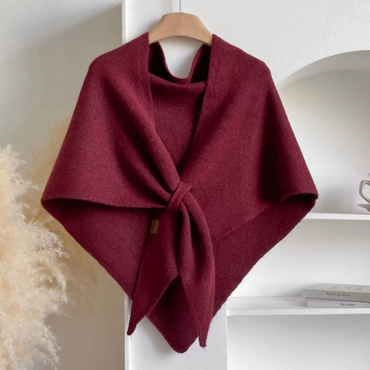 Dreieckiger Strickponcho