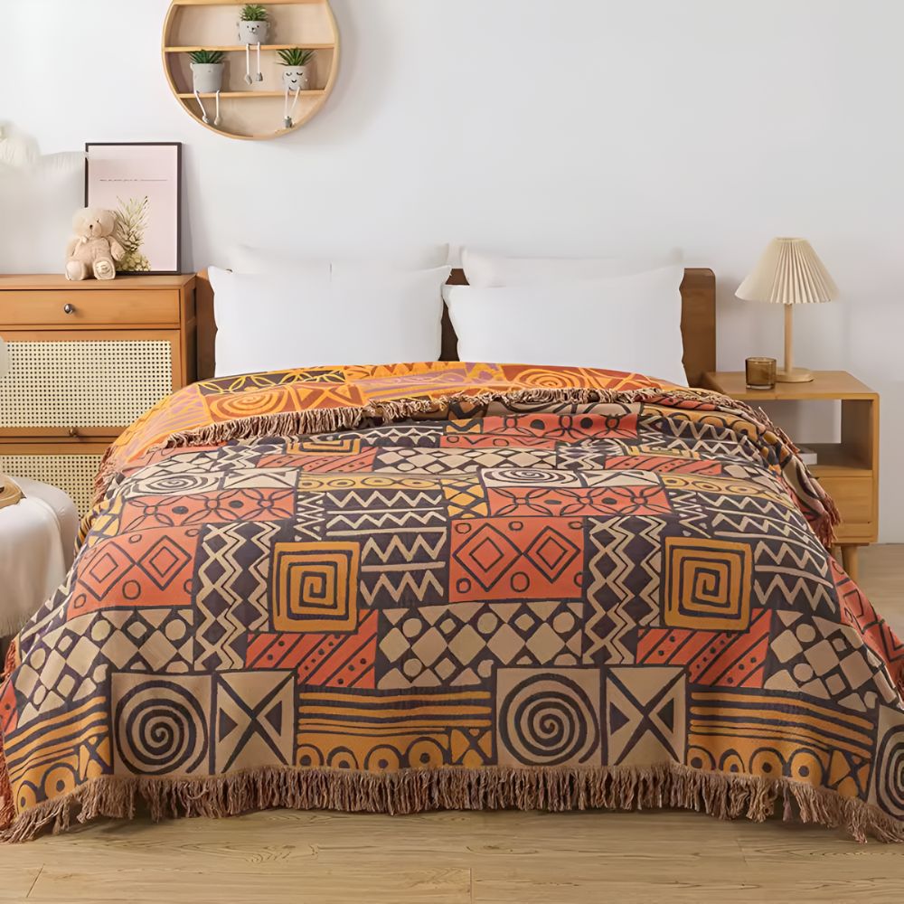 Wende-Tagesdecke aus Baumwolle im Ethno-Patchwork mit Fransen