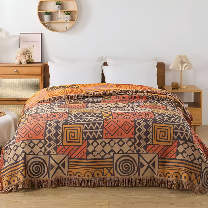 Wende-Tagesdecke aus Baumwolle im Ethno-Patchwork mit Fransen