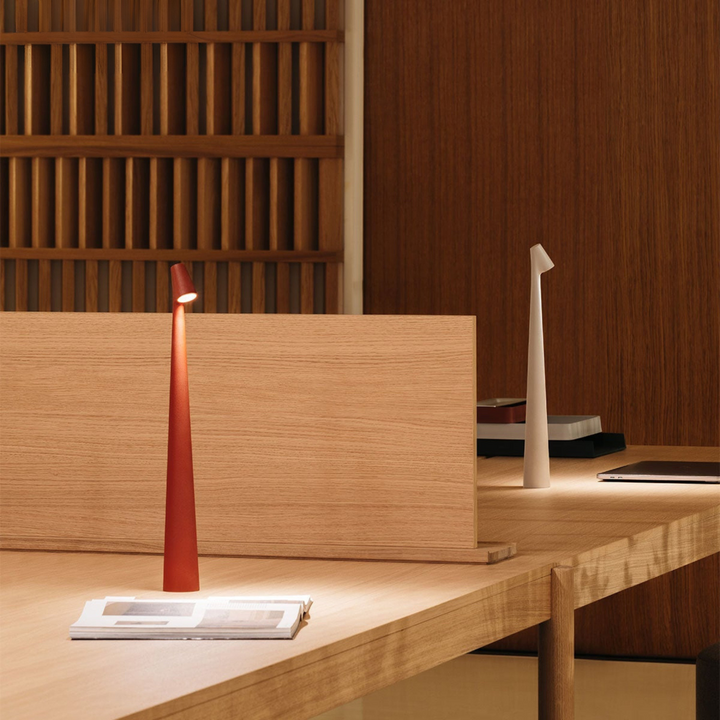 Minuvia™ | Minimalistische LED-Design Tischlampe