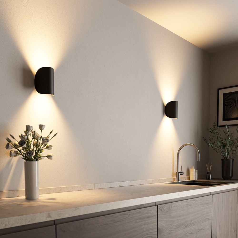Veloréa™ | Moderne Up-&amp;-Down-Wandlampe