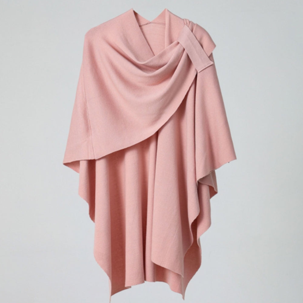Leichter Poncho mit fließendem Fall