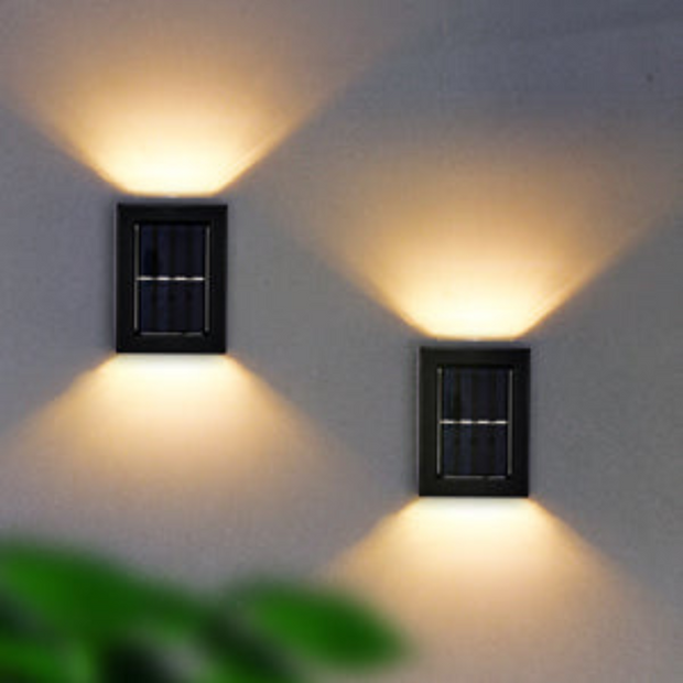 Vyralux™ | die Premium-Solar-Außenleuchte