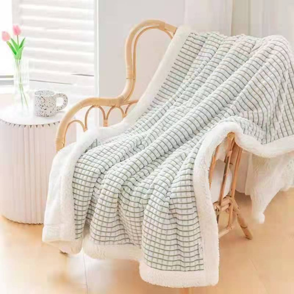 Sherpa-Decke mit Waffelstruktur