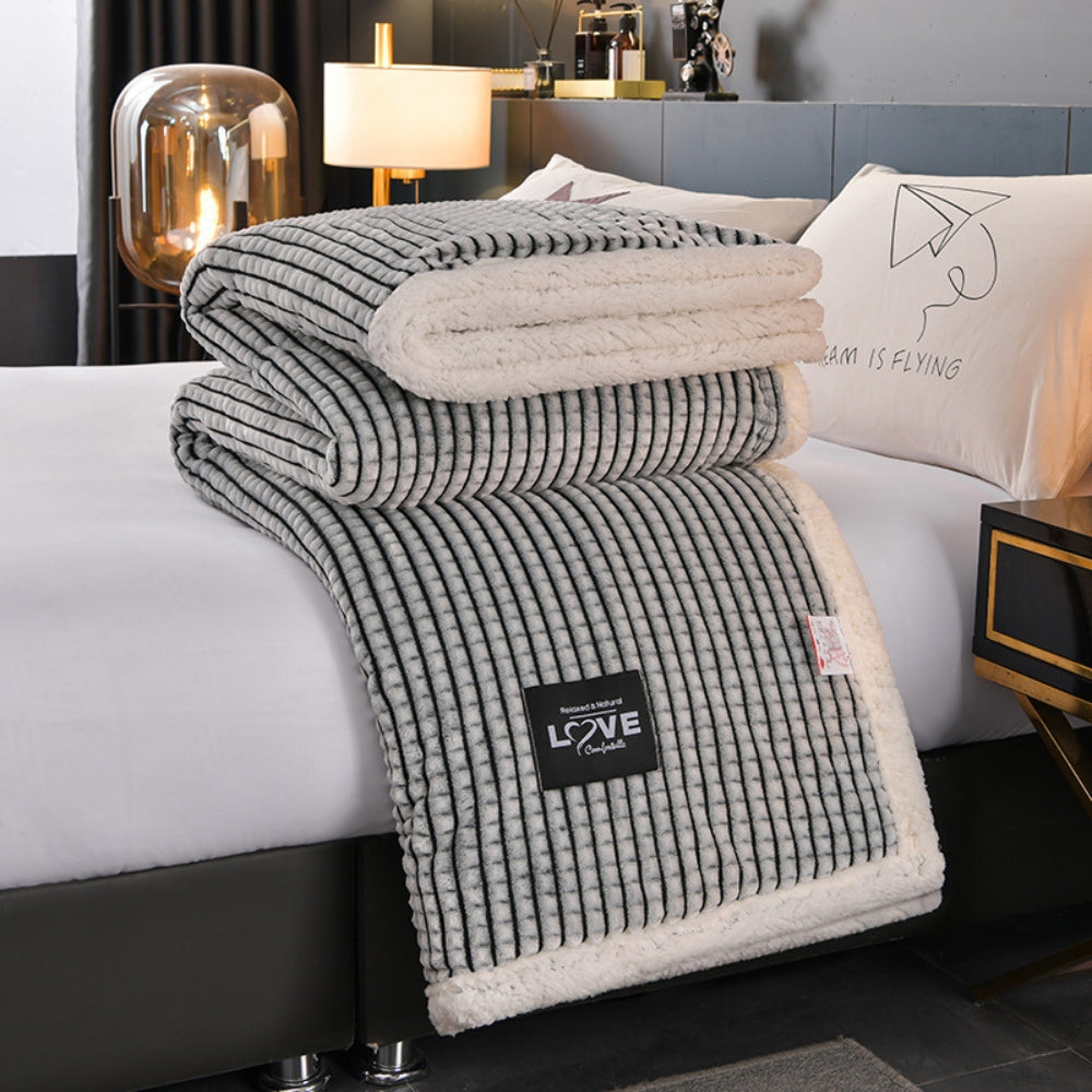 Sherpa-Decke mit Waffelstruktur